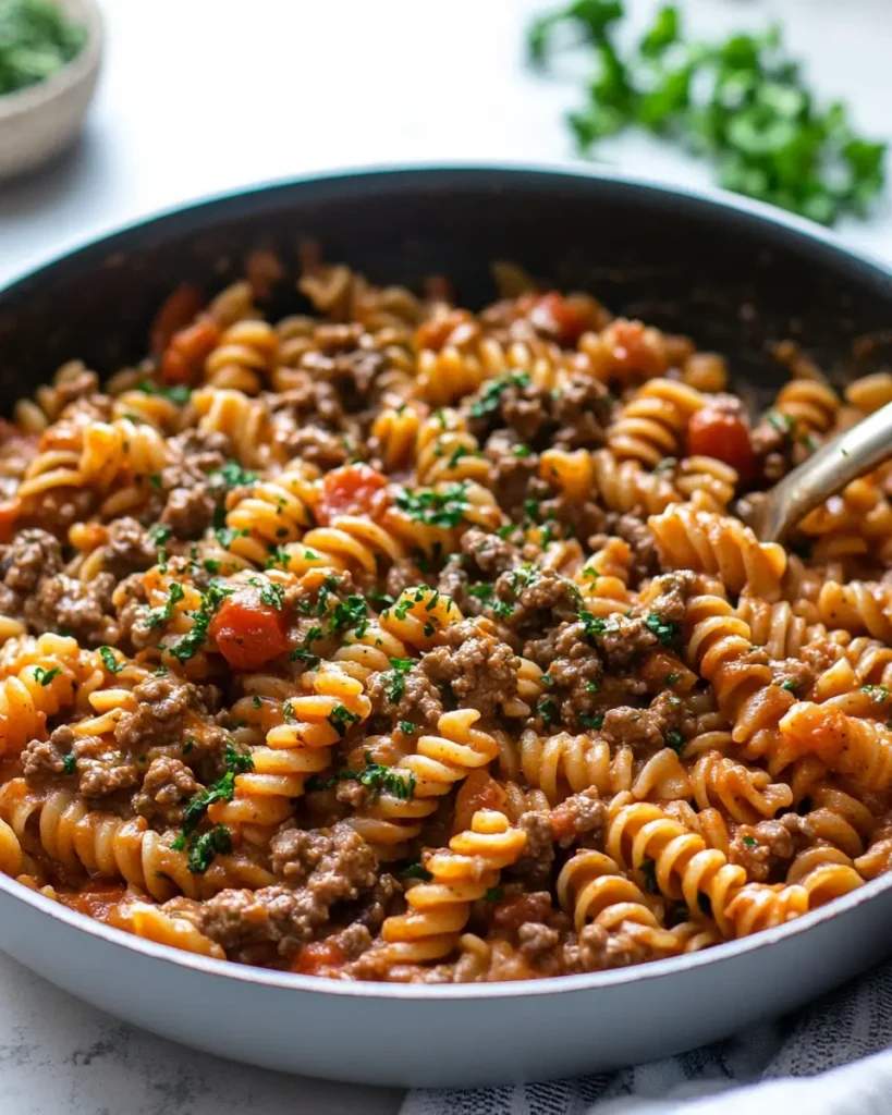 0 1 Family Dinner Recipe: Beef and Rotini in Garlic Parmesan Sauce