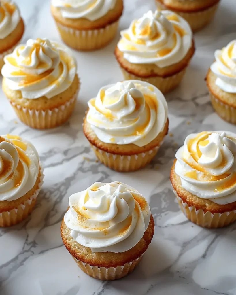 Mini Banana Pudding Cupcake Mini Banana Pudding Cupcakes