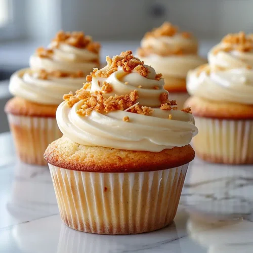 Mini Banana Pudding Cupcake Cakes Mini Banana Pudding Cupcakes